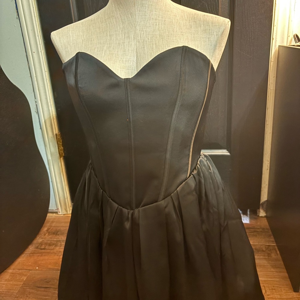 Oh Polly Black Strapless Backless Dress - Picture 3 of 5